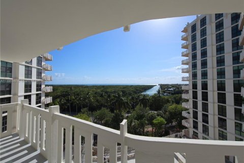 Condo in Key Biscayne, Florida, 2 bedrooms  № 1223828 - photo 19