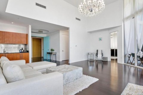 Copropriété à louer à Sunny Isles Beach, Floride: 3 chambres, 198.9 m2 № 2043174 - photo 9