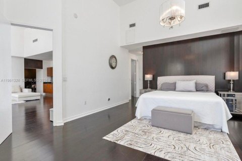 Copropriété à louer à Sunny Isles Beach, Floride: 3 chambres, 198.9 m2 № 2043174 - photo 21