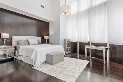 Copropriété à louer à Sunny Isles Beach, Floride: 3 chambres, 198.9 m2 № 2043174 - photo 20