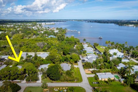 Villa ou maison à vendre à Palm City, Floride: 3 chambres, 123.75 m2 № 1976755 - photo 2