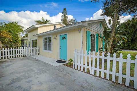 Villa ou maison à vendre à Palm City, Floride: 3 chambres, 123.75 m2 № 1976755 - photo 1