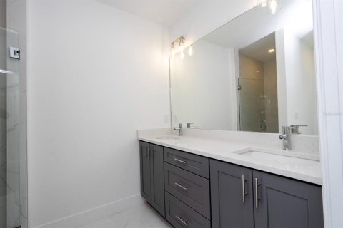 Casa en venta en North Port, Florida, 4 dormitorios, 171.96 m2 № 2098413 - foto 16