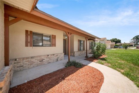 Casa en venta en Orlando, Florida, 3 dormitorios, 138.52 m2 № 2239553 - foto 5