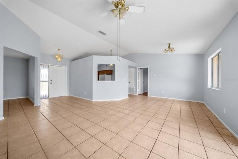 Casa en venta en Orlando, Florida, 3 dormitorios, 138.52 m2 № 2239553 - foto 8