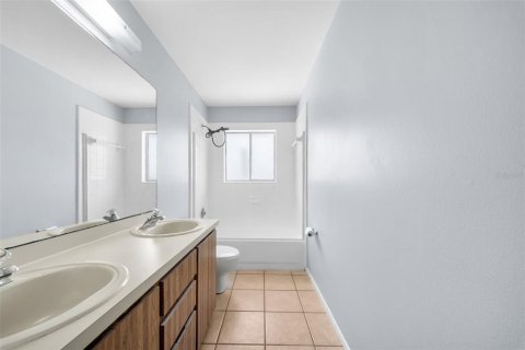 Casa en venta en Orlando, Florida, 3 dormitorios, 138.52 m2 № 2239553 - foto 24
