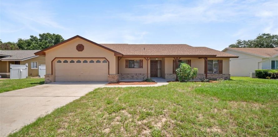 Casa en Orlando, Florida 3 dormitorios, 138.52 m2 № 2239553