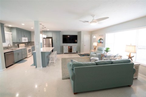 Casa en alquiler en Venice, Florida, 3 dormitorios, 161.19 m2 № 1593030 - foto 9