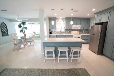 Casa en alquiler en Venice, Florida, 3 dormitorios, 161.19 m2 № 1593030 - foto 14