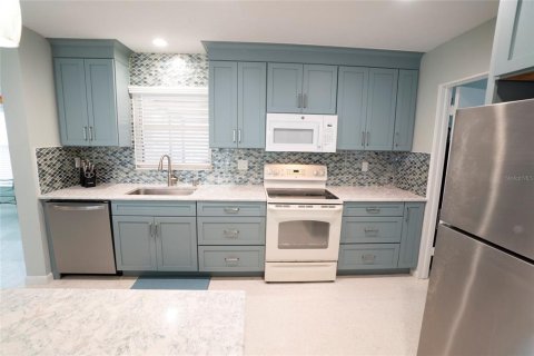 Casa en alquiler en Venice, Florida, 3 dormitorios, 161.19 m2 № 1593030 - foto 15