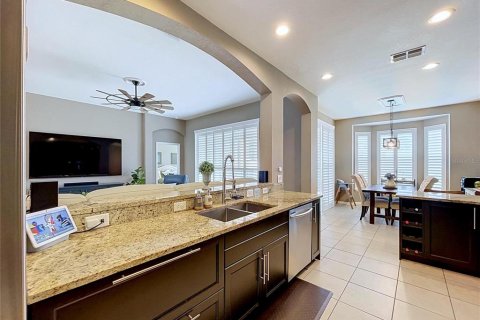 House in Plant City, Florida 3 bedrooms, 190.91 sq.m. № 2227186 - photo 17