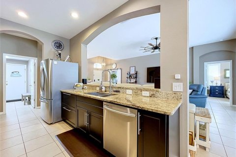 House in Plant City, Florida 3 bedrooms, 190.91 sq.m. № 2227186 - photo 13