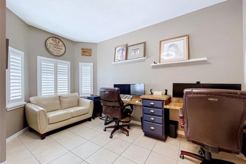 House in Plant City, Florida 3 bedrooms, 190.91 sq.m. № 2227186 - photo 23