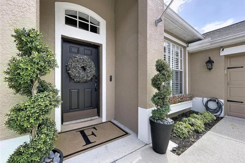 House in Plant City, Florida 3 bedrooms, 190.91 sq.m. № 2227186 - photo 2