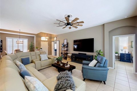 House in Plant City, Florida 3 bedrooms, 190.91 sq.m. № 2227186 - photo 10