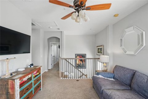 Casa en venta en Orlando, Florida, 3 dormitorios, 193.98 m2 № 1907861 - foto 16