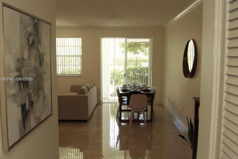 Appartement à louer à Aventura, Floride: 2 chambres, 95.13 m2 № 2404149 - photo 6