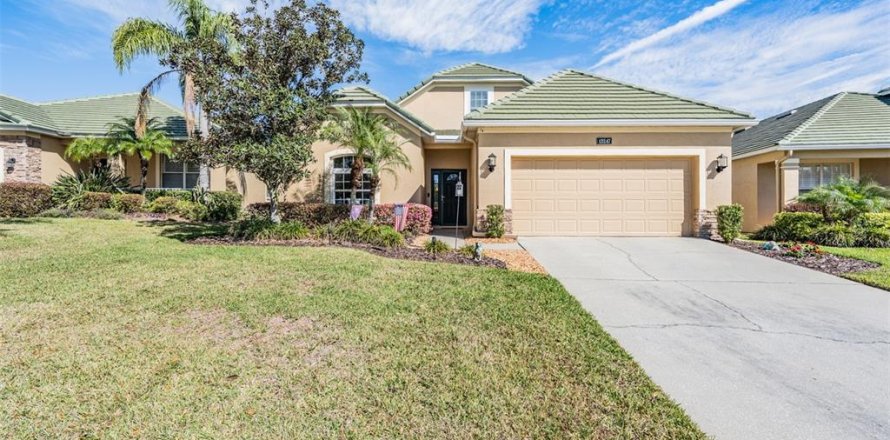 Villa ou maison à Dade City, Floride 4 chambres, 207.26 m2 № 1574614