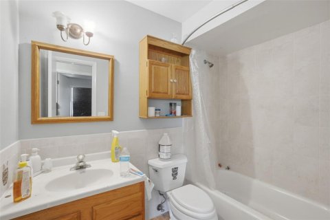 Villa ou maison à vendre à Leesburg, Floride: 3 chambres, 93.65 m2 № 2215035 - photo 28