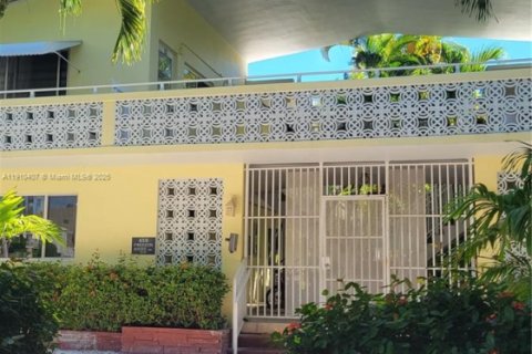 Condominio en venta en Miami Beach, Florida, 39.02 m2 № 1967146 - foto 13