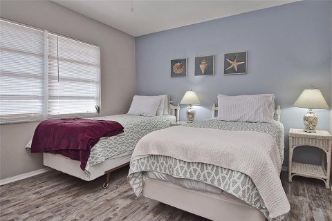 Condo in Venice, Florida, 2 bedrooms  № 1767777 - photo 21