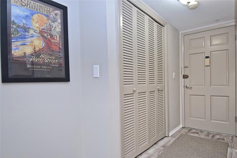 Condo in Venice, Florida, 2 bedrooms  № 1767777 - photo 2