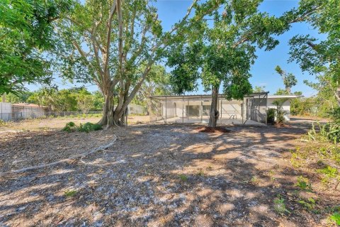 House in Bradenton, Florida 3 bedrooms, 195 sq.m. № 1673132 - photo 28