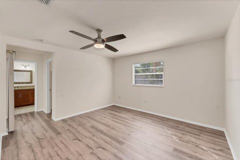 House in Bradenton, Florida 3 bedrooms, 195 sq.m. № 1673132 - photo 16