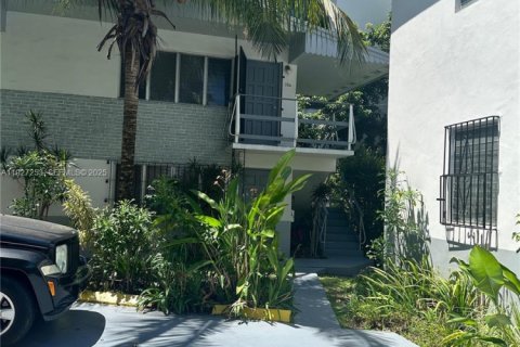 Купить коммерческую недвижимость в Майами, Флорида 313.27м2, № 1987978 - фото 20