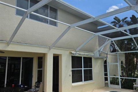 House in Bradenton, Florida 4 bedrooms, 303.42 sq.m. № 1843337 - photo 4