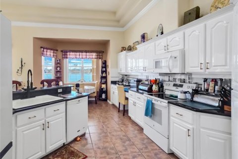 Villa ou maison à vendre à Ocala, Floride: 4 chambres, 238.85 m2 № 2139880 - photo 13