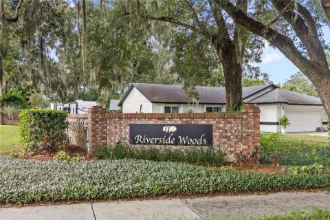 Villa ou maison à vendre à Orlando, Floride: 3 chambres, 114.73 m2 № 2428643 - photo 25
