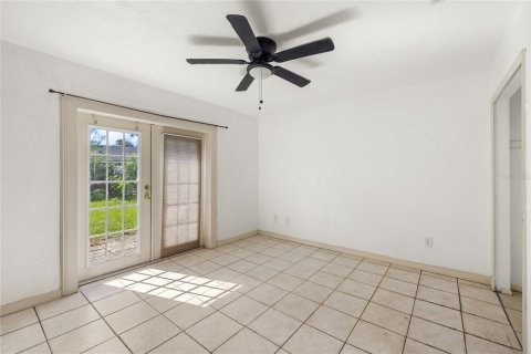 Villa ou maison à vendre à Orlando, Floride: 3 chambres, 114.73 m2 № 2428643 - photo 11