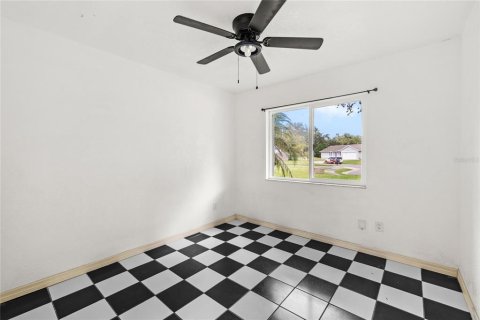 Villa ou maison à vendre à Orlando, Floride: 3 chambres, 114.73 m2 № 2428643 - photo 15
