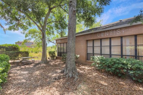 Commercial property in Palm Harbor, Florida 109.16 sq.m. № 1720215 - photo 4