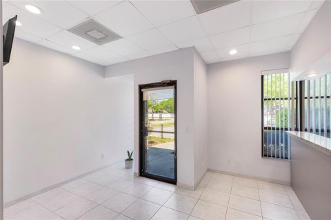 Commercial property in Palm Harbor, Florida 109.16 sq.m. № 1720215 - photo 10