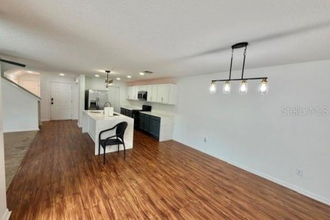 Touwnhouse à louer à Orlando, Floride: 2 chambres, 167.6 m2 № 2377922 - photo 6