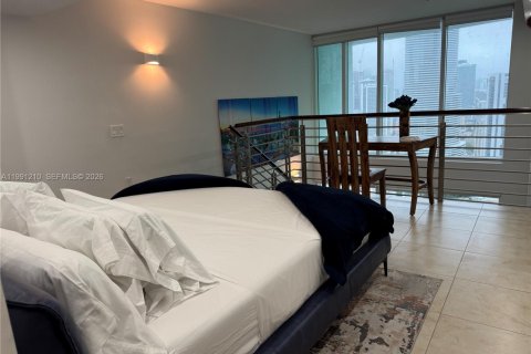 Copropriété à louer à Miami, Floride: 1 chambre, 91.14 m2 № 2062850 - photo 16