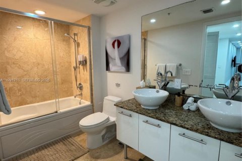 Copropriété à louer à Miami, Floride: 1 chambre, 91.14 m2 № 2062850 - photo 22