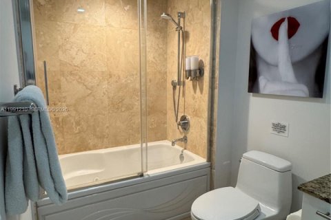 Copropriété à louer à Miami, Floride: 1 chambre, 91.14 m2 № 2062850 - photo 25