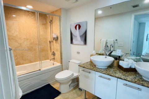 Copropriété à louer à Miami, Floride: 1 chambre, 91.14 m2 № 2062850 - photo 23