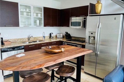 Copropriété à louer à Miami, Floride: 1 chambre, 91.14 m2 № 2062850 - photo 8