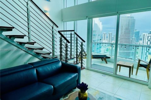 Copropriété à louer à Miami, Floride: 1 chambre, 91.14 m2 № 2062850 - photo 4