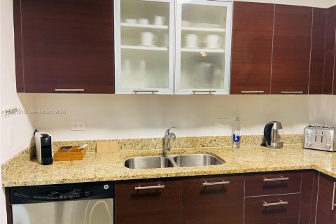 Copropriété à louer à Miami, Floride: 1 chambre, 91.14 m2 № 2062850 - photo 29