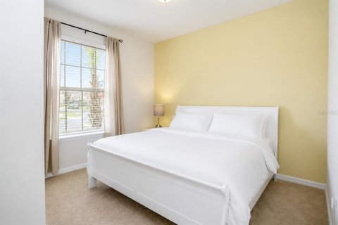 Casa en alquiler en Kissimmee, Florida, 8 dormitorios, 375.42 m2 № 2348077 - foto 9