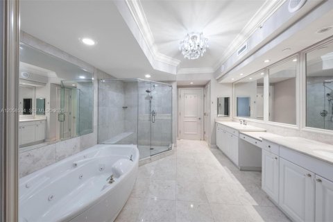 Copropriété à louer à Aventura, Floride: 3 chambres, 303.23 m2 № 2168153 - photo 30