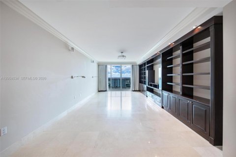 Copropriété à louer à Aventura, Floride: 3 chambres, 303.23 m2 № 2168153 - photo 21
