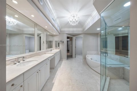 Copropriété à louer à Aventura, Floride: 3 chambres, 303.23 m2 № 2168153 - photo 27