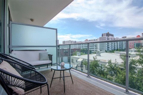 Condo in Tampa, Florida, 2 bedrooms  № 1822680 - photo 27