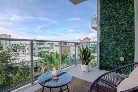 Condo in Tampa, Florida, 2 bedrooms  № 1822680 - photo 28